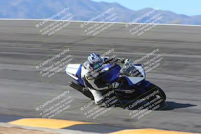 media/Feb-04-2024-SoCal Trackdays (Sun) [[91d6515b1d]]/1-Bowl (950am)/